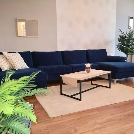 B8 Confort - Penfeld - Balcon Апартаменты *
