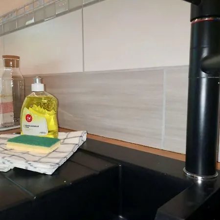 B8 Confort - Penfeld - Balcon Апартаменты *